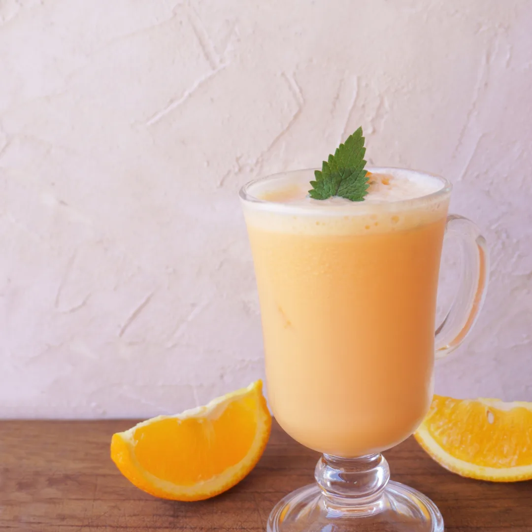 Appelsiini-suklaa smoothie